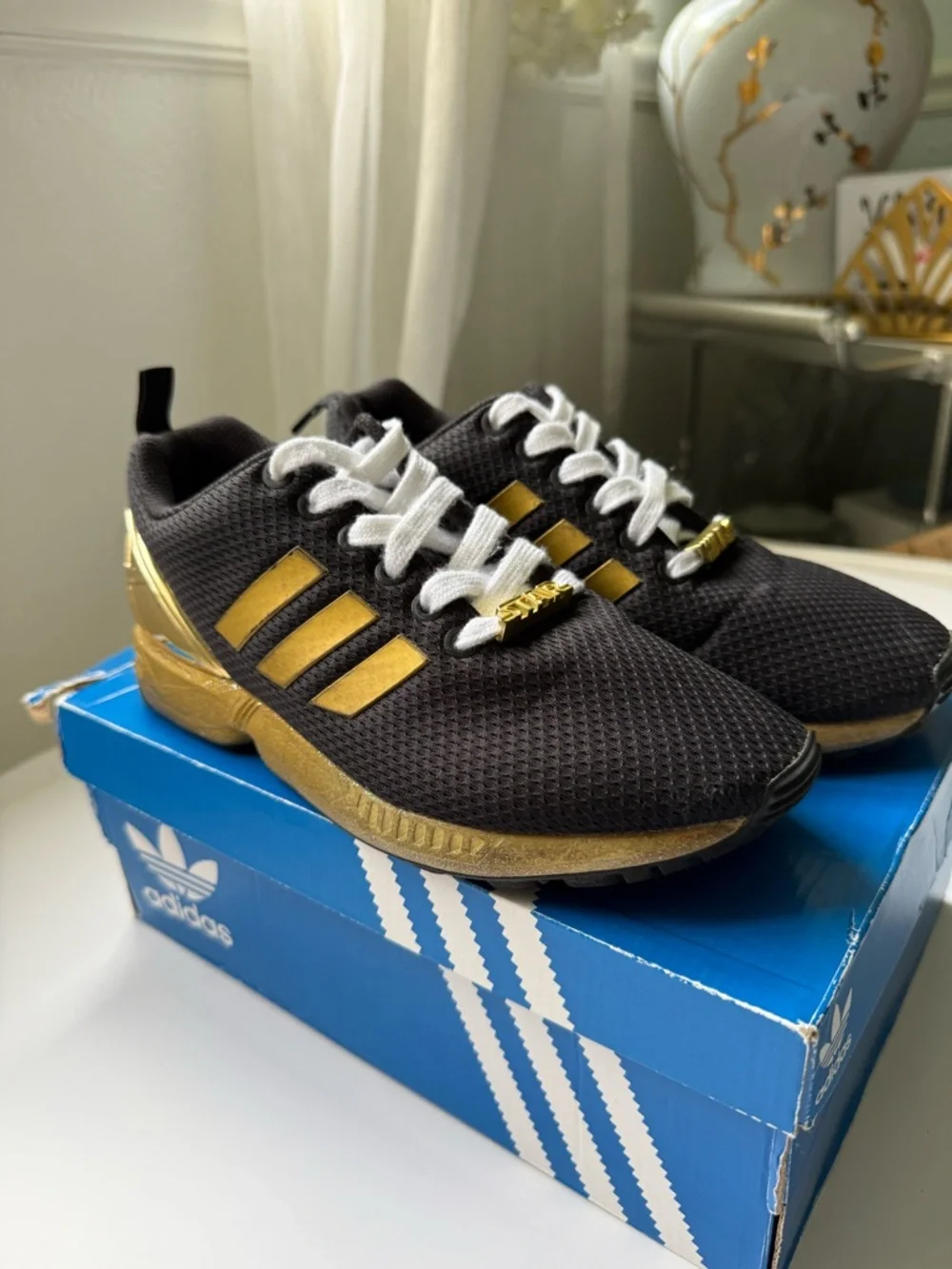 Adidas ZX Flux Star Wars Gold Detail Sneakers Youth 4.5Y Women 7